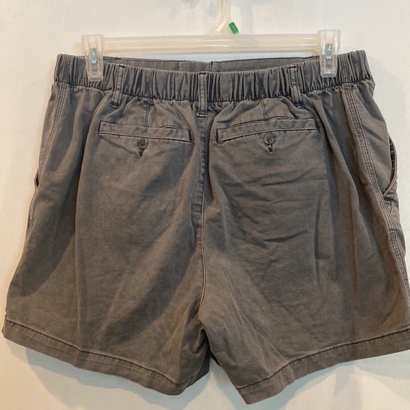 Lot of 4 pairs Old Navy Everyday Shorts - Picture 3 of 11